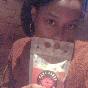 Meet your Posher, Kiara